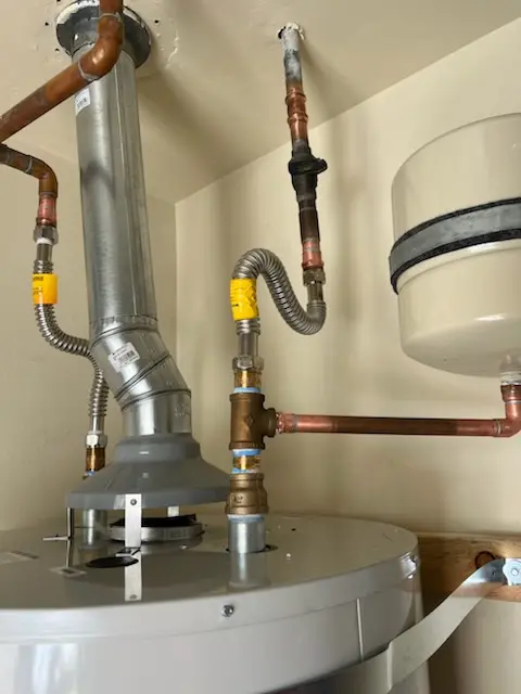 Water heater installation and plumbing repair in Saint Paul
